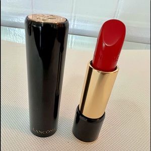 Lancôme Lipstick. Color 132 Caprice De Rouge